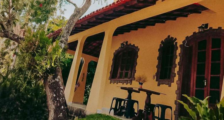 Casa Com Flores Pedra Azul  Extérieur photo